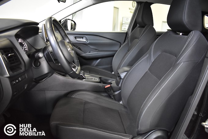 NISSAN Qashqai MHEV 158 CV Xtronic Business
